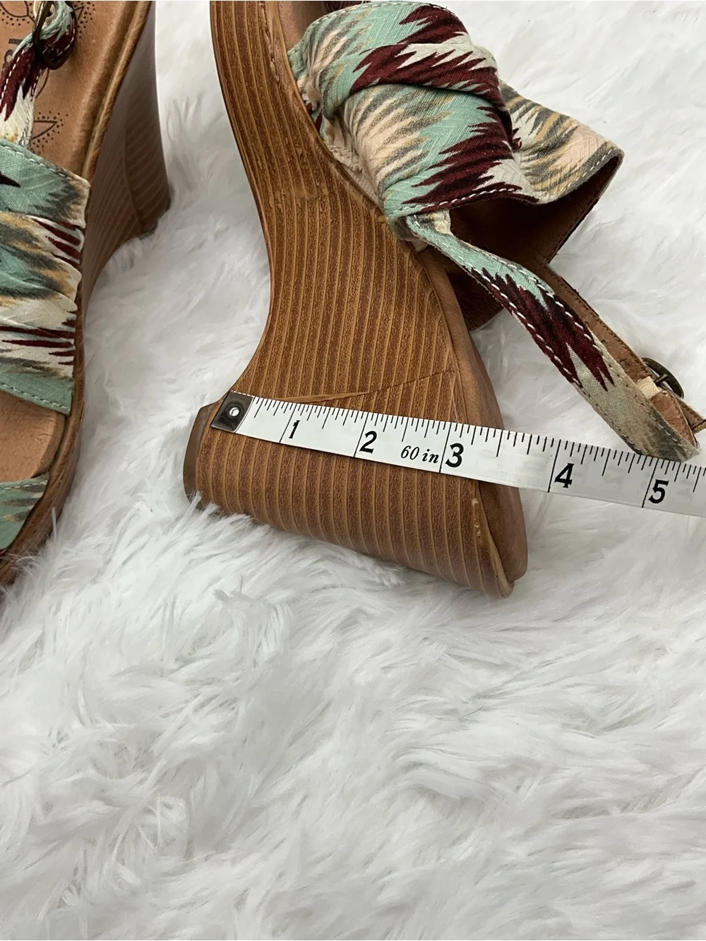 Umberto Raffini Wedge Size 37 (6.5) Multicolor Patterned Slingback Wedge Sandal